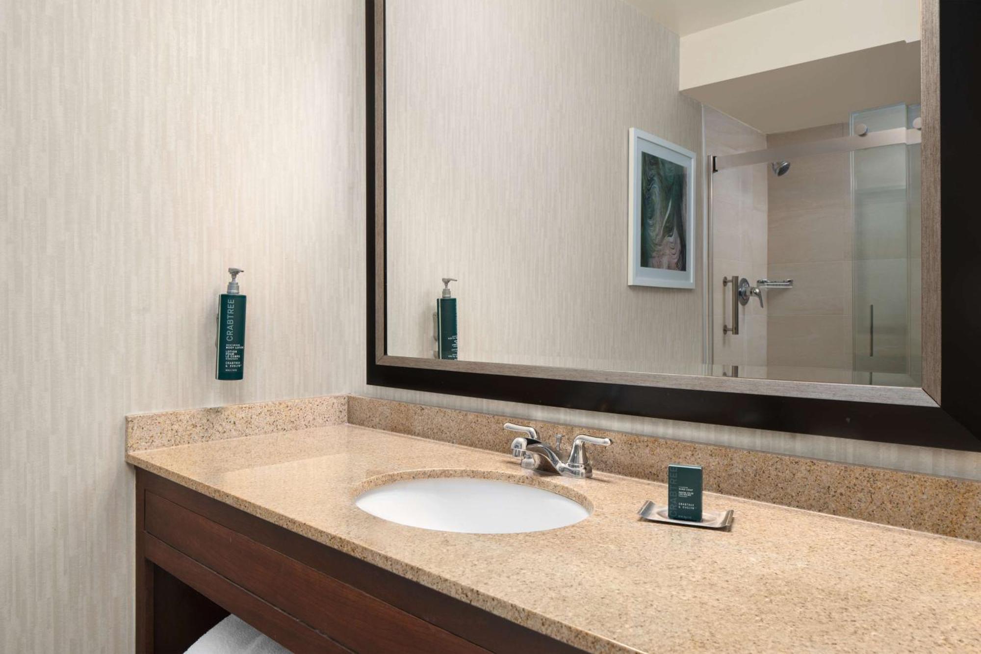 Doubletree By Hilton Hotel Columbia Esterno foto